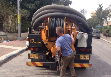 מתי מזמינים ביובית